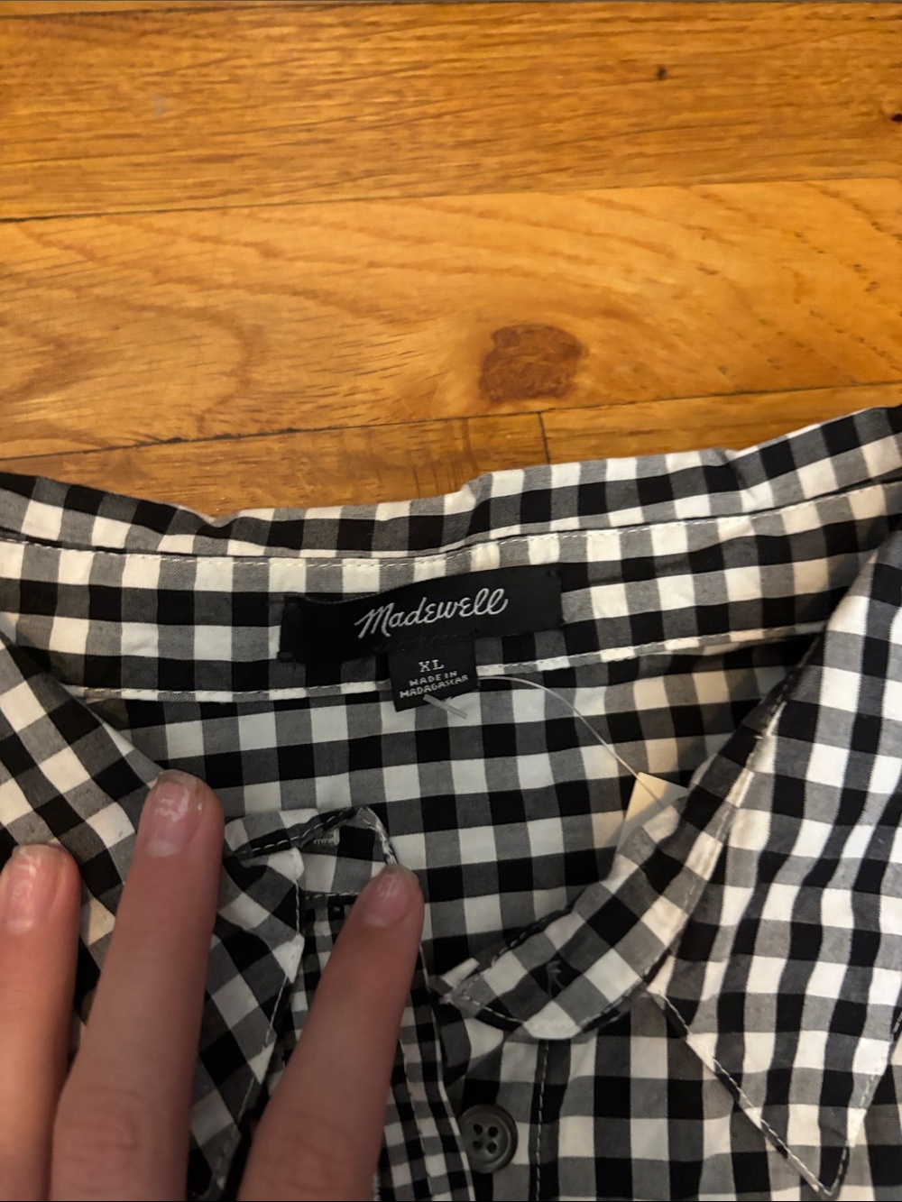 Men's Black & White Gingham Button-Up Shirt - Picture 6 of 9